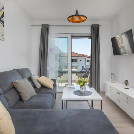 Second Ivana Apartment Makarska