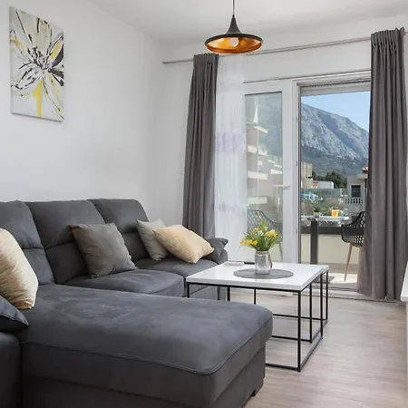 Second Ivana Apartman Makarska