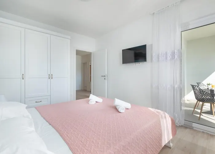 Second Ivana Apartment Makarska