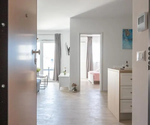 Second Ivana * Makarska